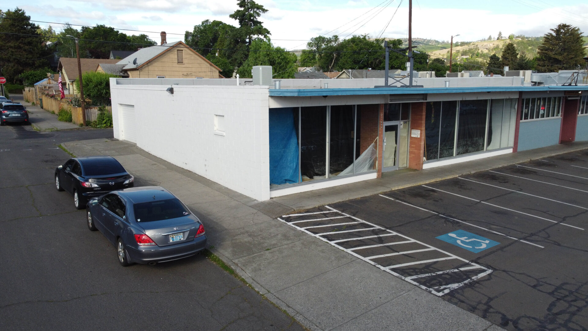 4500+ sq. ft. Commercial Space RMLS#22600120