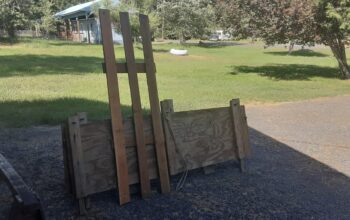 Wood rack for full size pickup