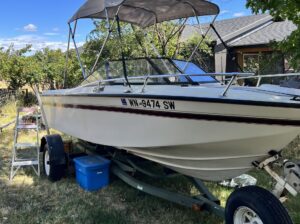 Ready to fish! 1978 Seaswirl Lancer 18’ With Extra