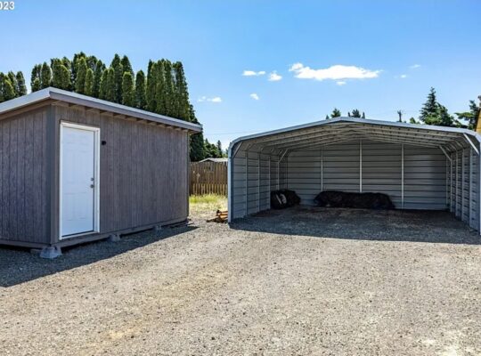 Hood River Rental Available
