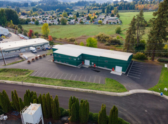 Rare Industrial Building on 1 Acre, For Sale/Lease