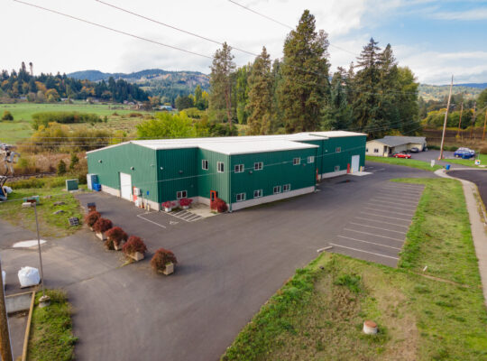 Rare Industrial Building on 1 Acre, For Sale/Lease