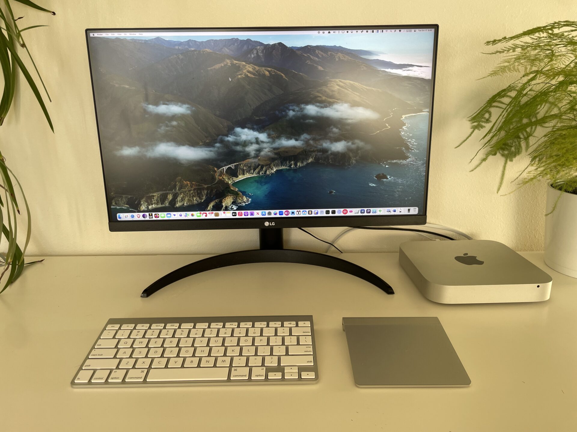 2014 Mac mini w/ IPS QHD Monitor and Peripherals