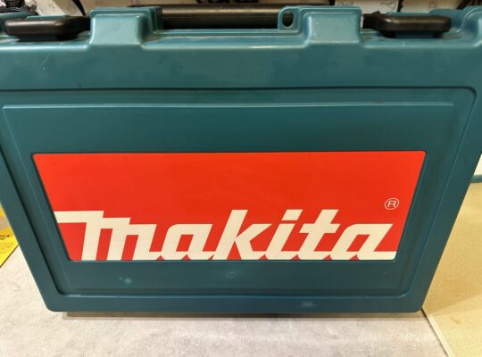 Makita 3/4” hammer drill