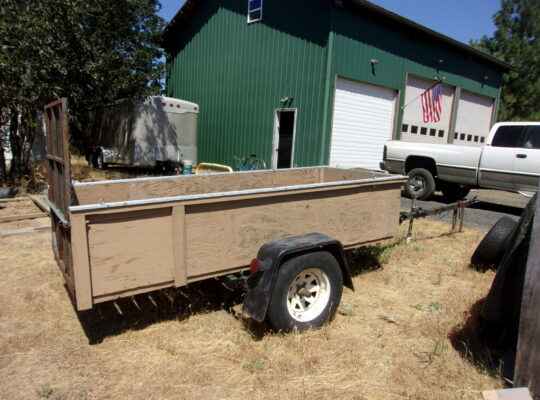 Trailer with ramp