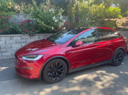 Low Milage 2023 Tesla Model X, Mint Condition-FSD