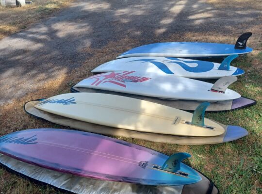 3 awesome windsurfboards w/fins/straps/bags. Nice!