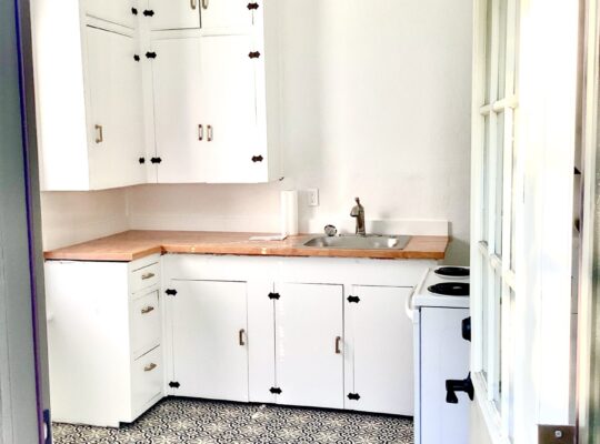 Columbia Gorge Apartment