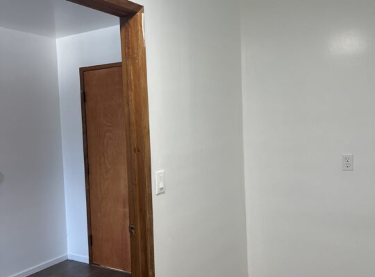 Downtown WS 2bed Apt (RENT)