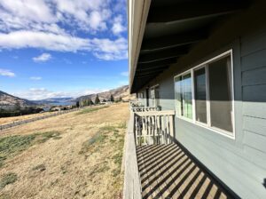 2 bed/1 bath apt for RENT (Murdock)