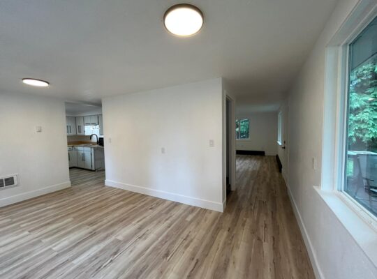 Nice 3 Bed / 1 Bath Home for Rent (Cascade Locks)