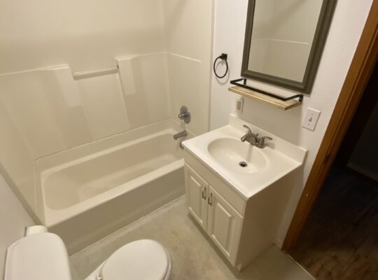 Duplex for rent in great neighborhood