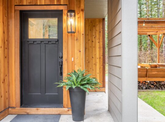 Fully Furnished 2BD/2BA w/ Hot Tub