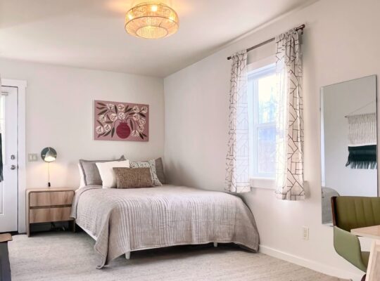 Cute Furnished w/ All Utilities 2BD/1.5BA Lyle