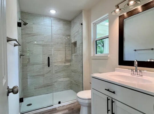 Available 3 bed,2 bath,Single Family Home For Rent