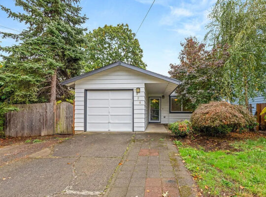 Updated 3 bedroom, 2 bathroom home